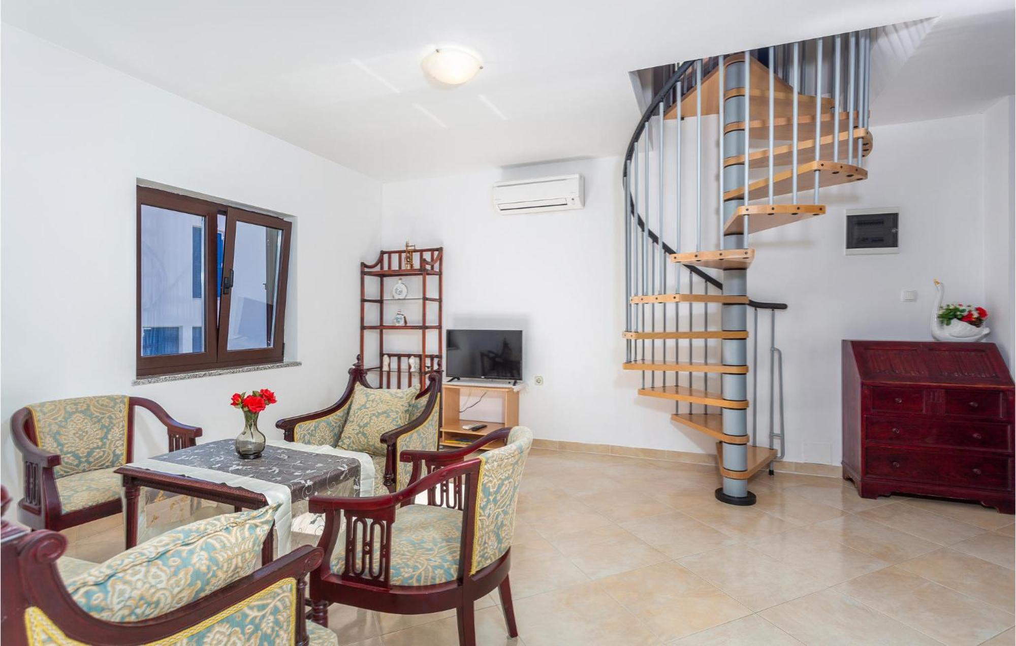 Nice Apartment In Jurandvor With Wifi Экстерьер фото