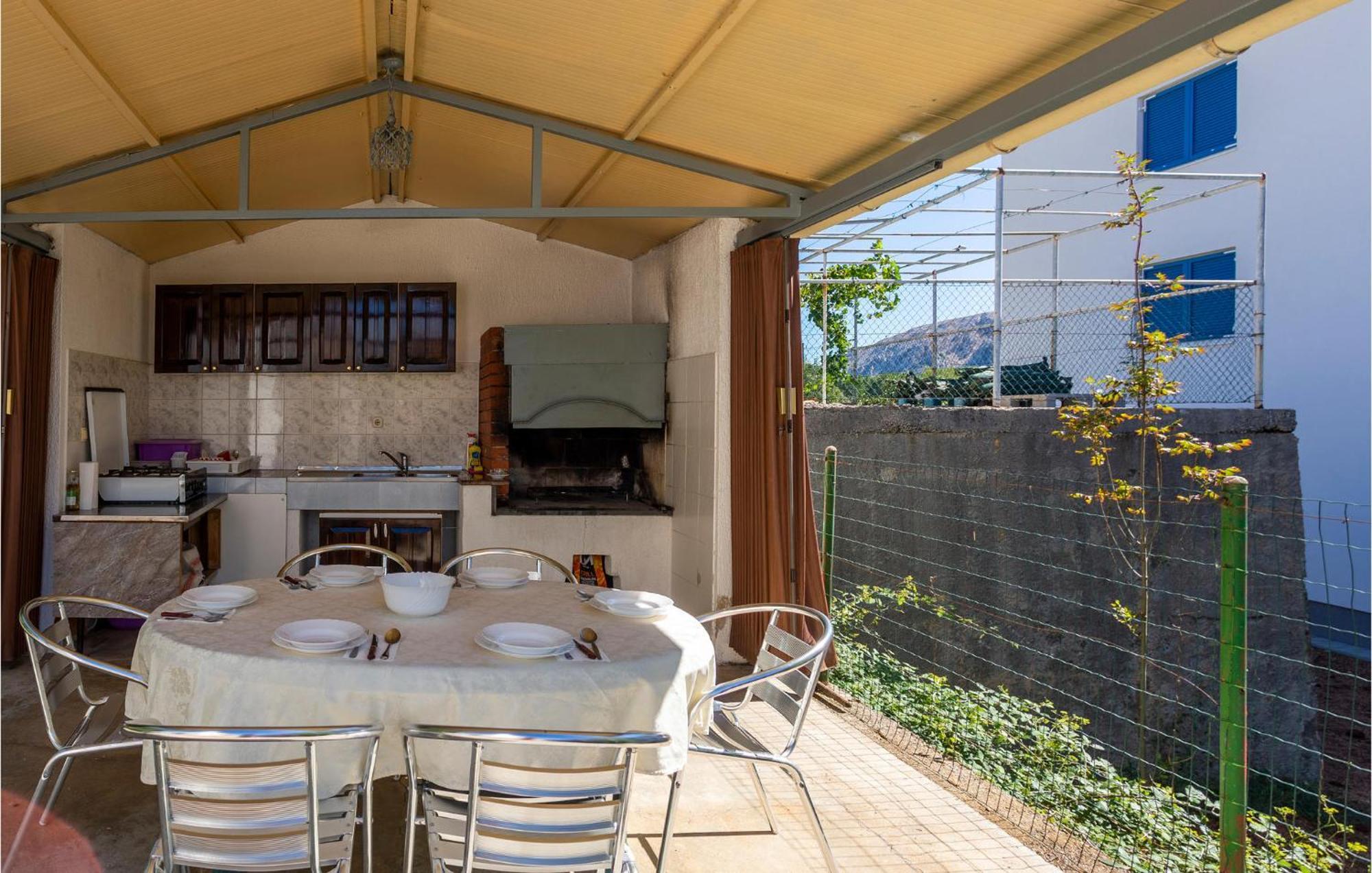 Nice Apartment In Jurandvor With Wifi Экстерьер фото